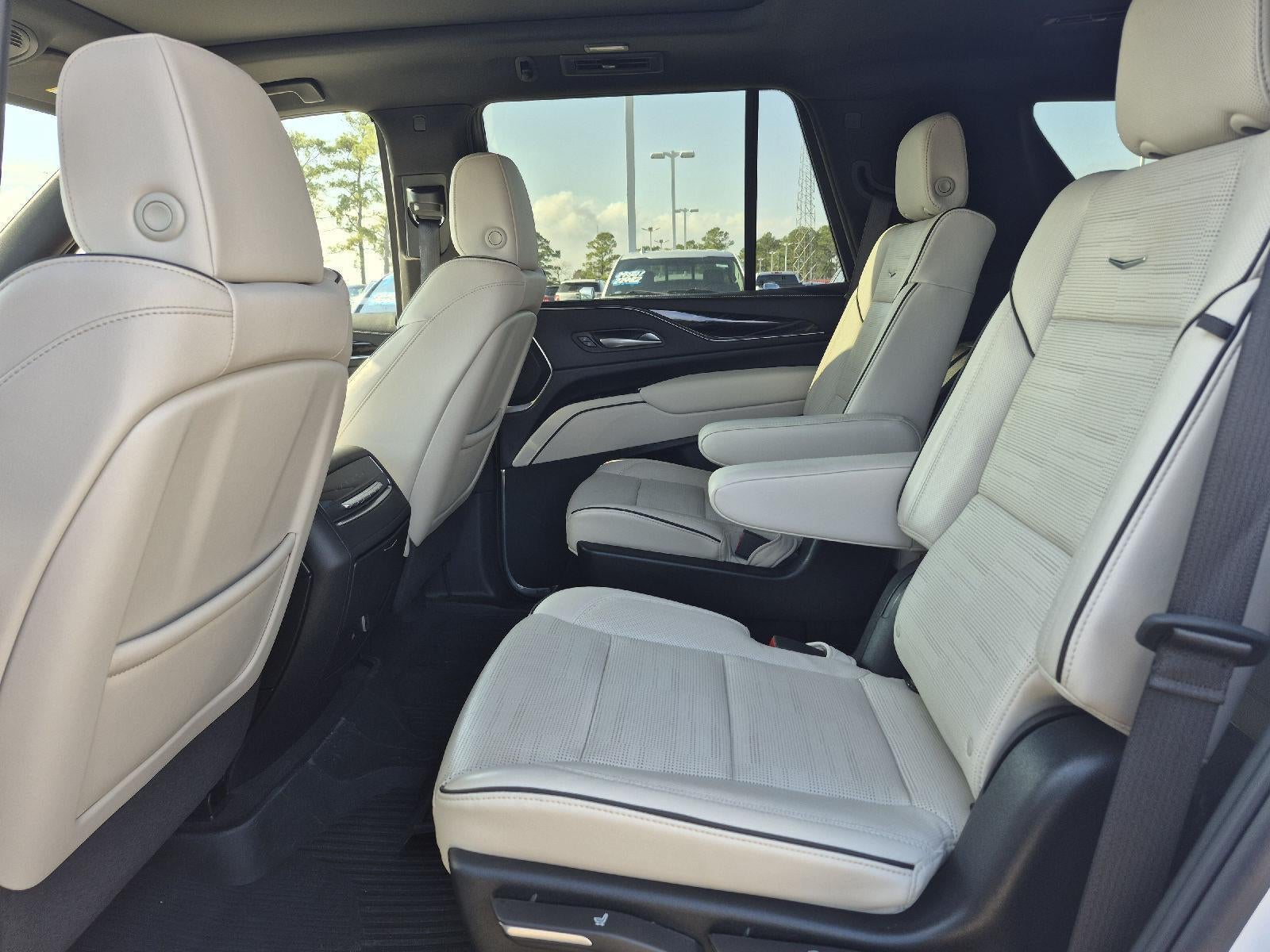 2024 Cadillac Escalade 4WD Sport