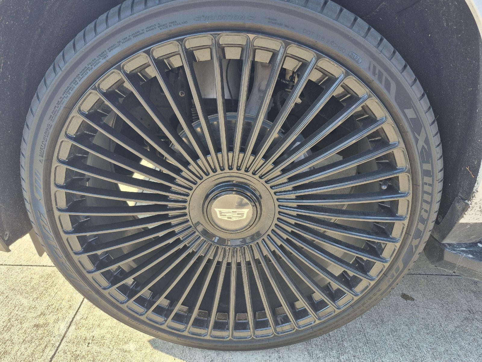 2024 Cadillac Escalade 4WD Sport