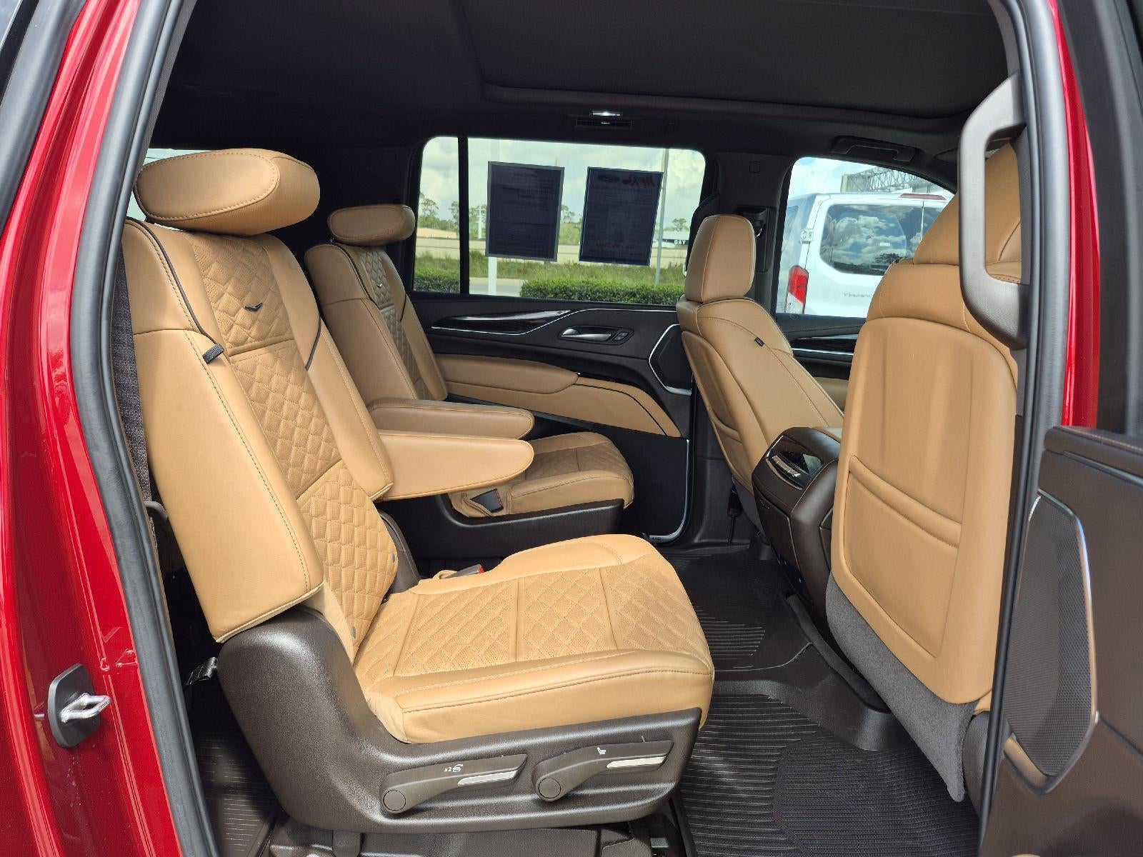 2024 Cadillac Escalade ESV 4WD Sport