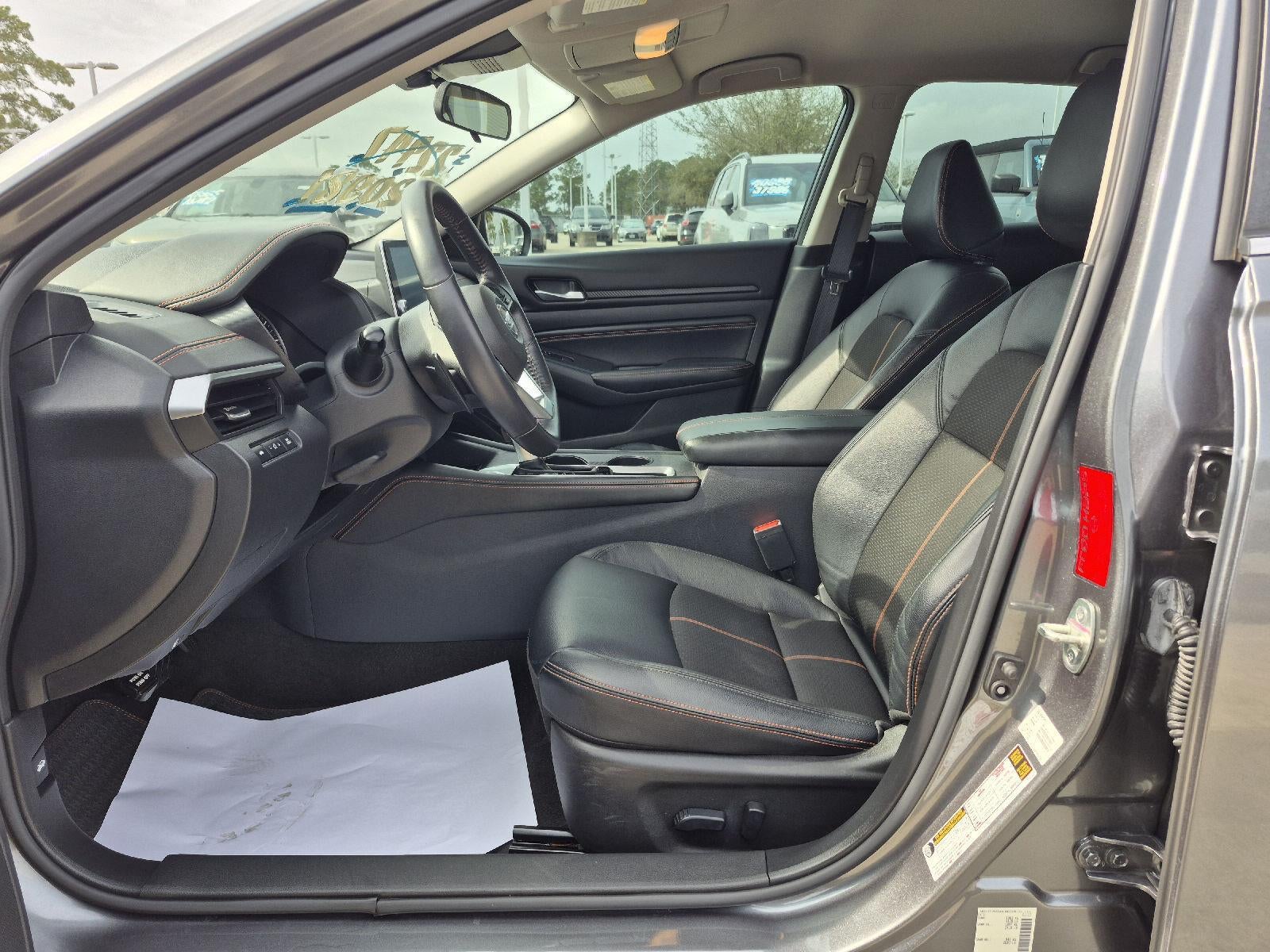 2022 Nissan Altima 2.5 SR