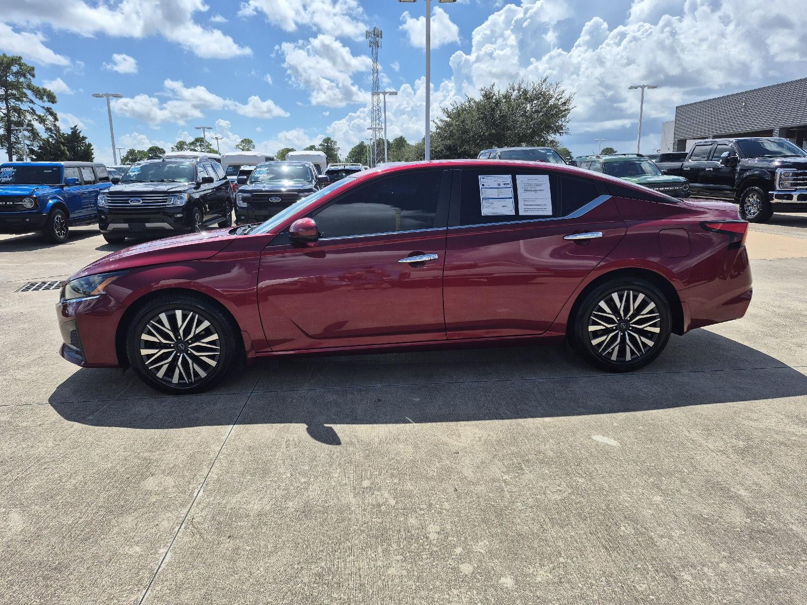 2023 Nissan Altima 2.5 SV