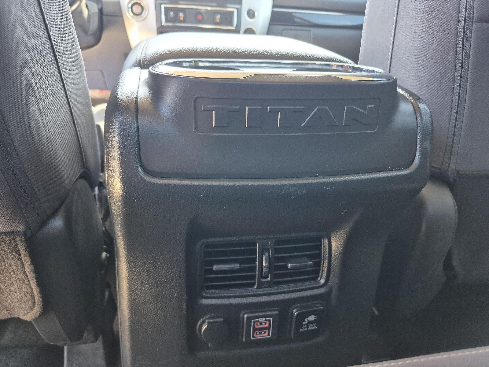 2020 Nissan Titan SV