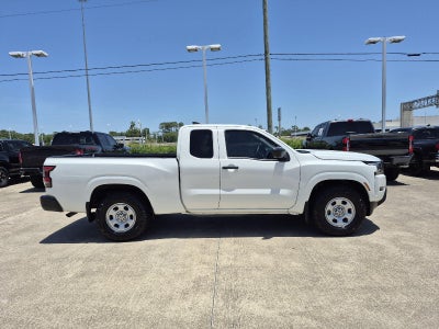 2023 Nissan Frontier S