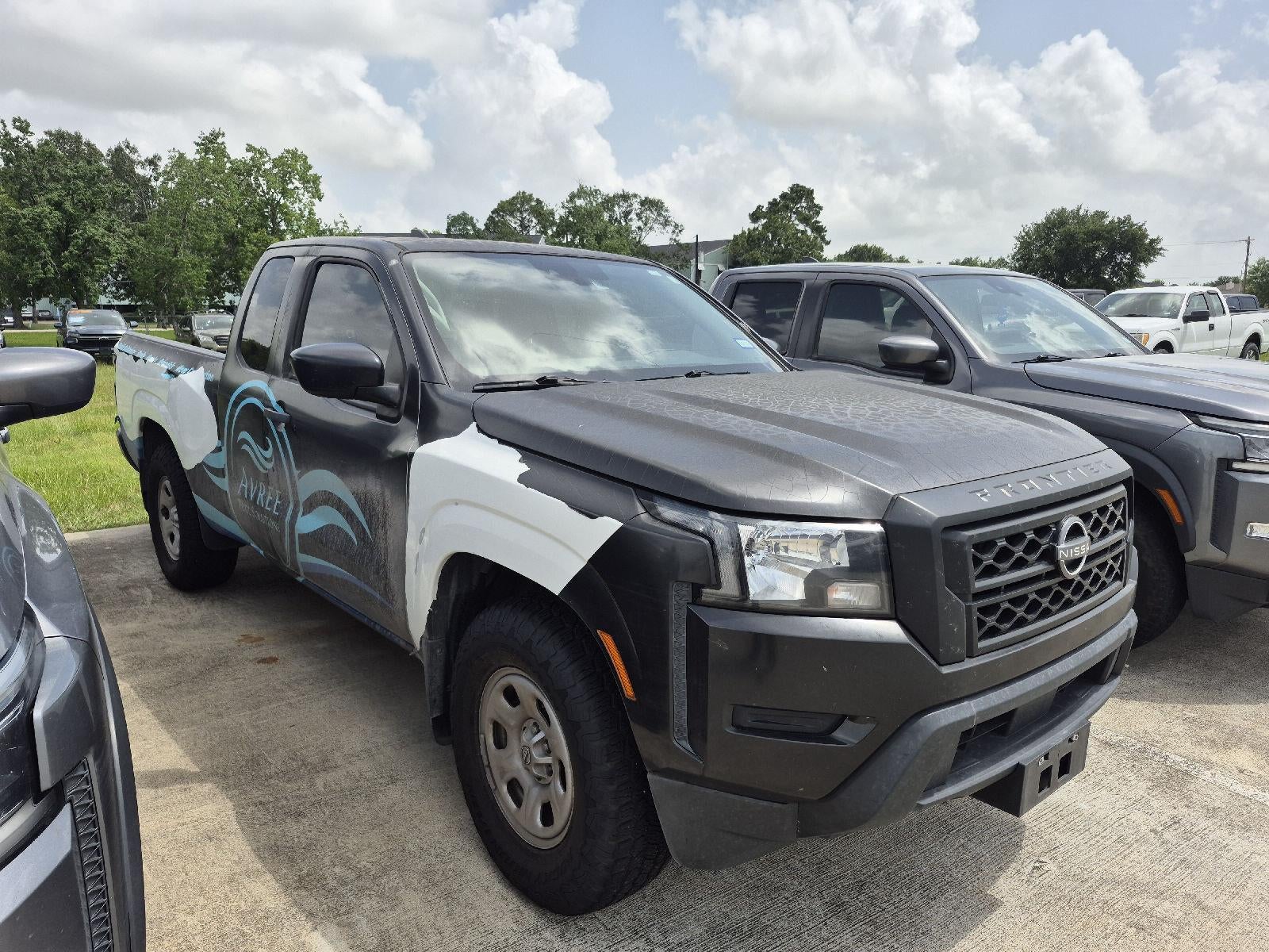 2023 Nissan Frontier S