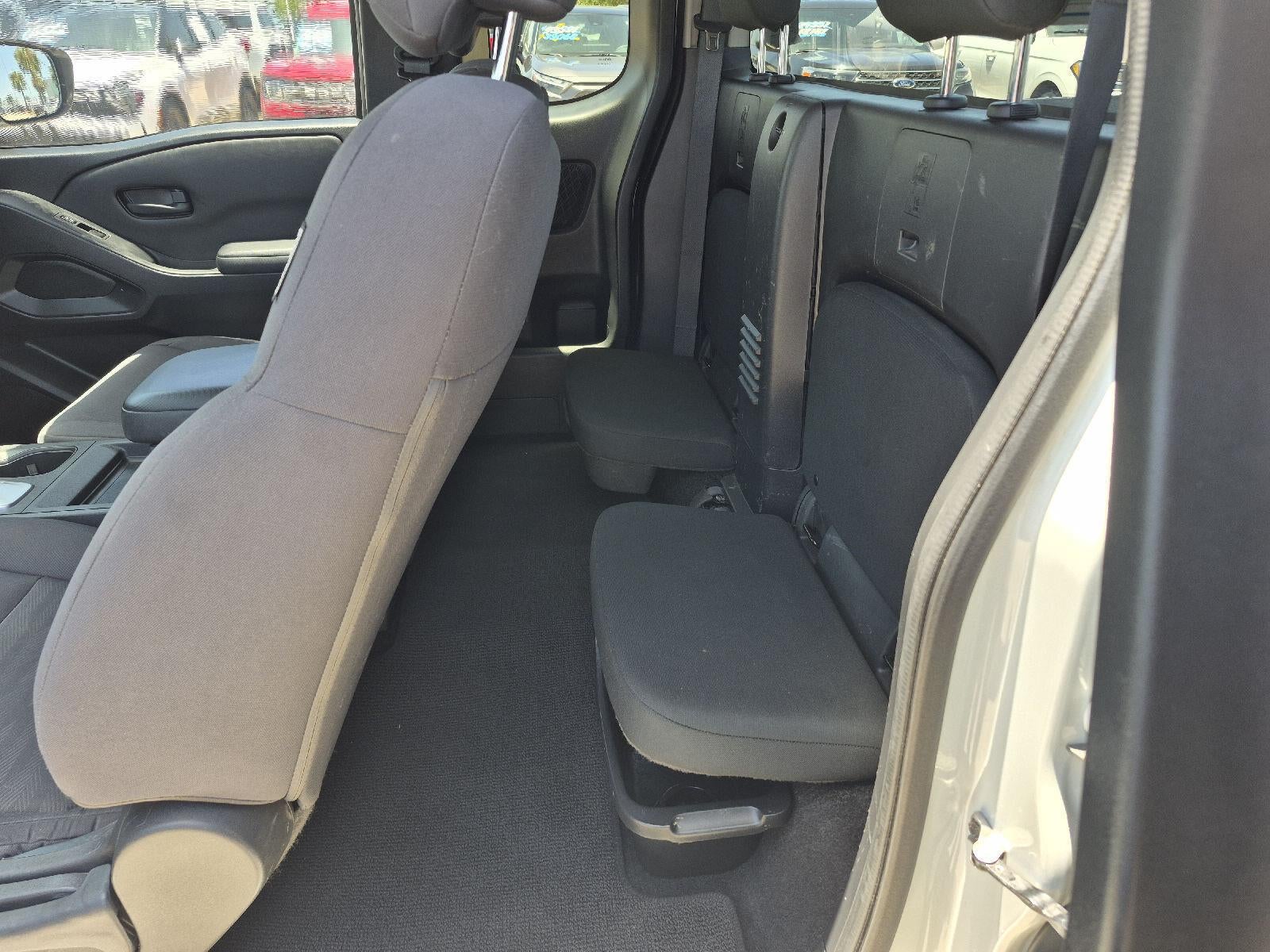 2023 Nissan Frontier S