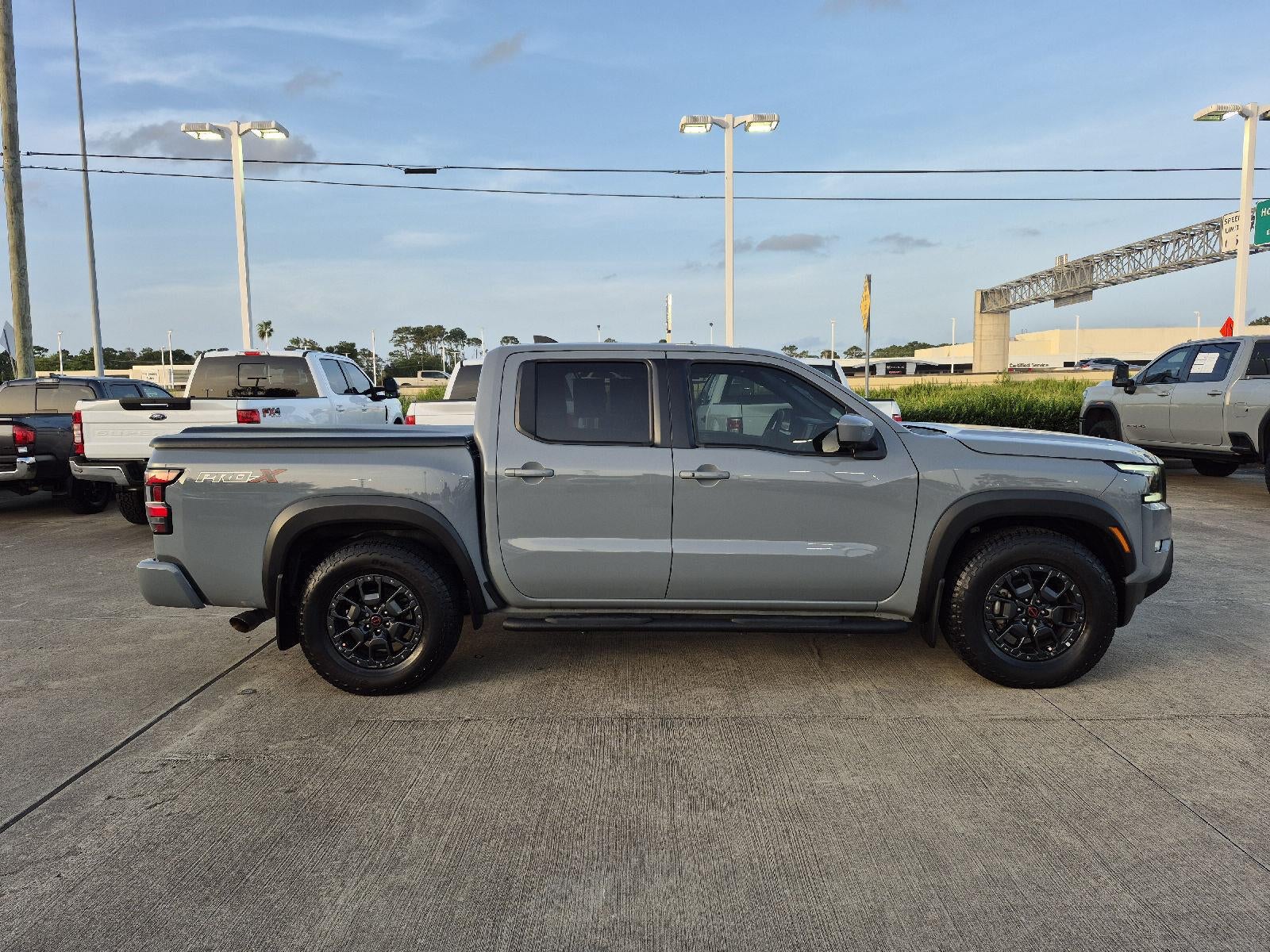 2024 Nissan Frontier PRO-X