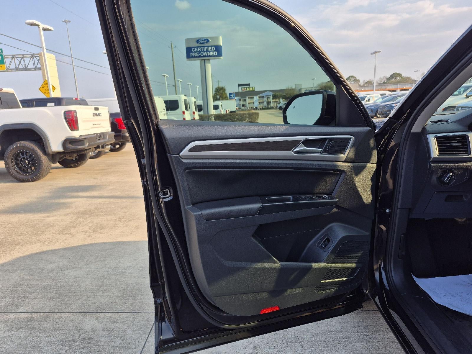 2019 Volkswagen Atlas 3.6L V6 SE w/Technology