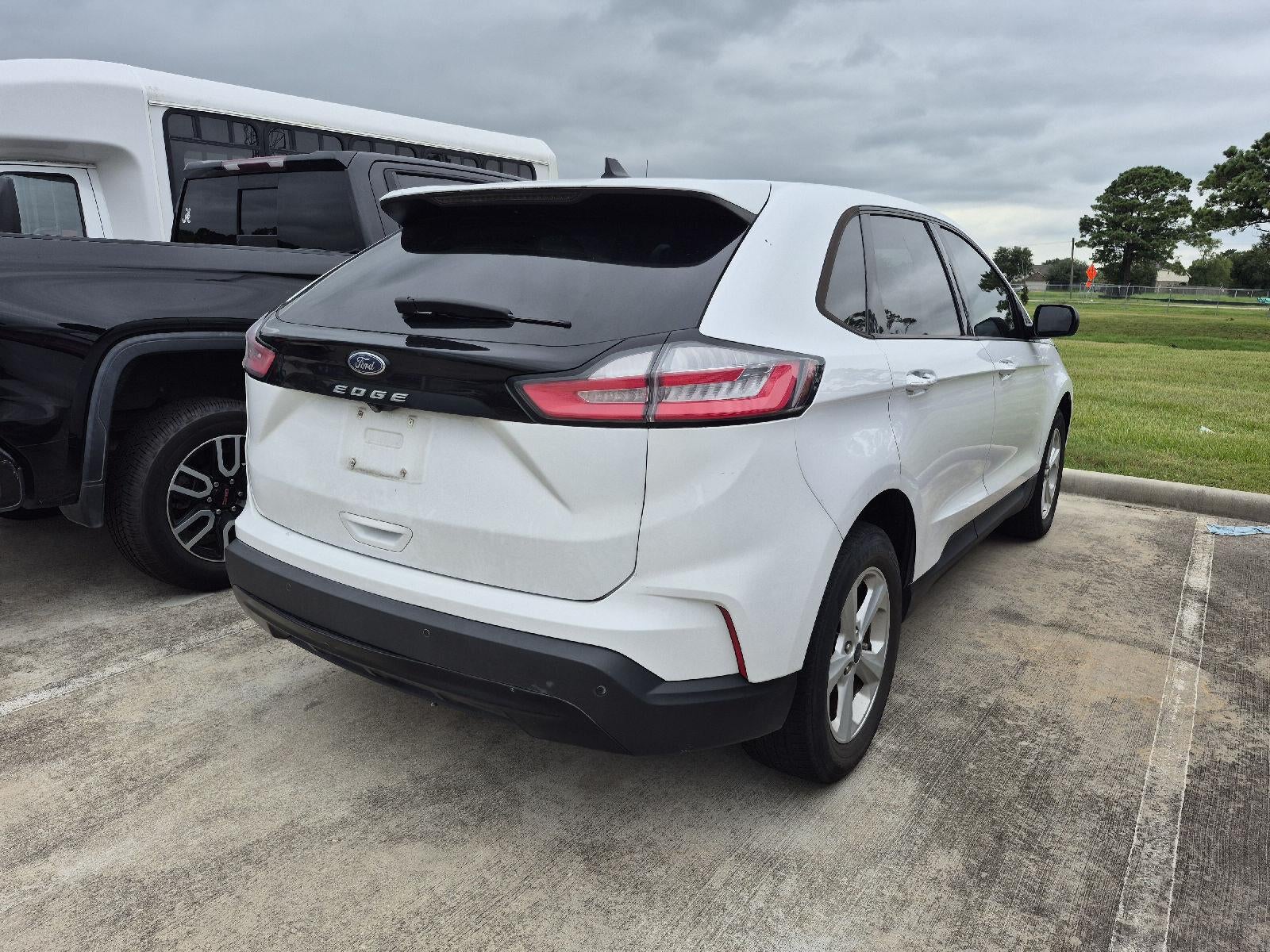 2021 Ford Edge SE