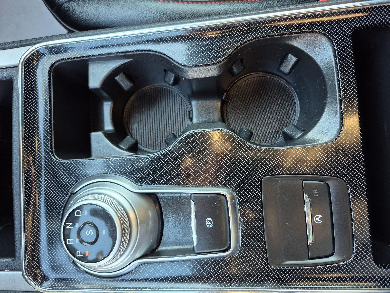 2021 Ford Edge ST-Line