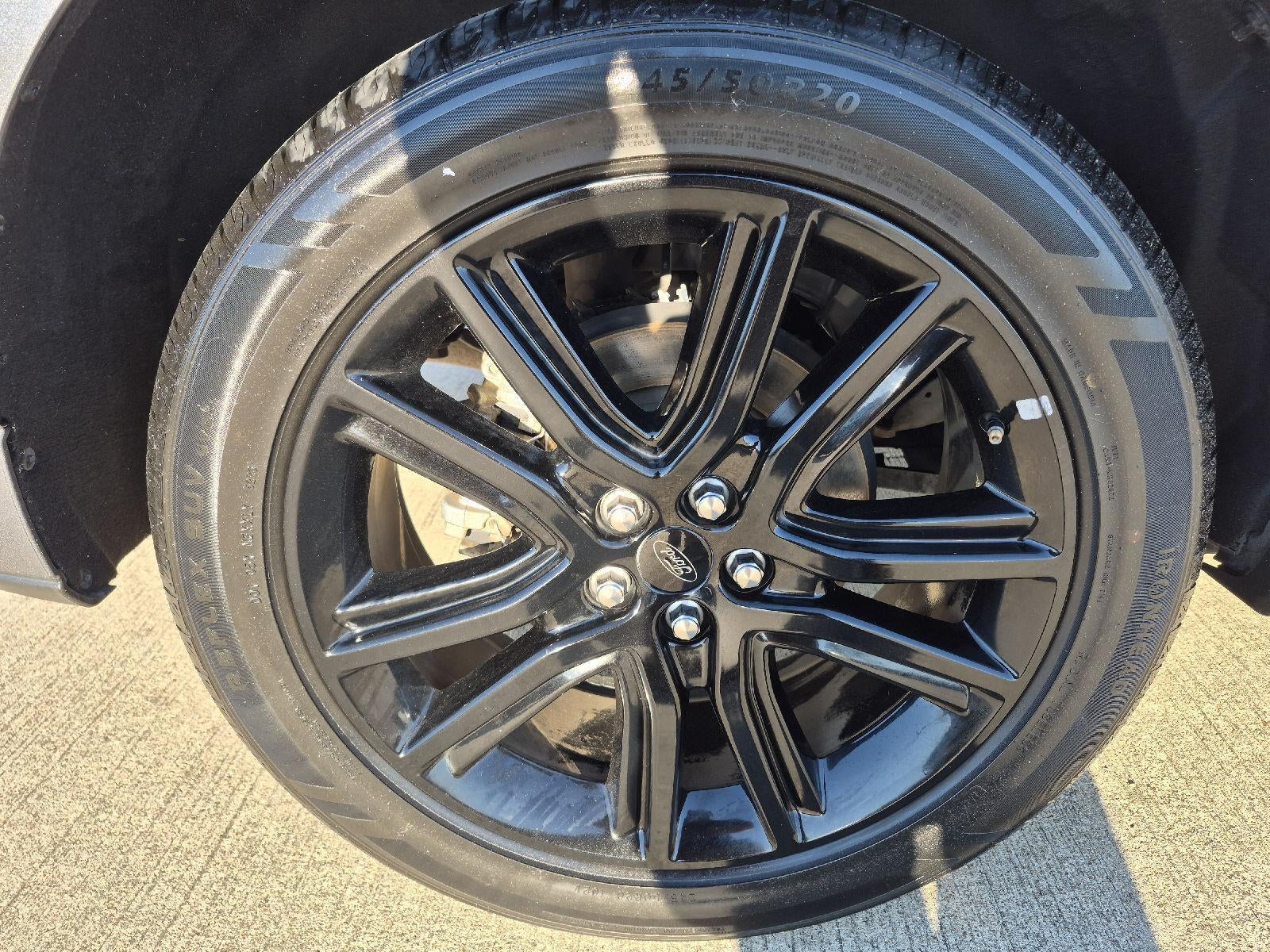 2021 Ford Edge ST-Line