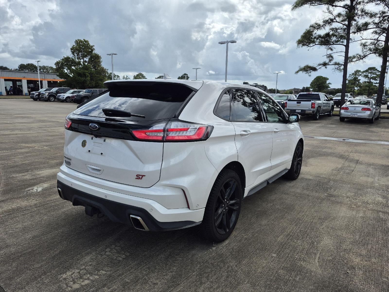 2019 Ford Edge ST
