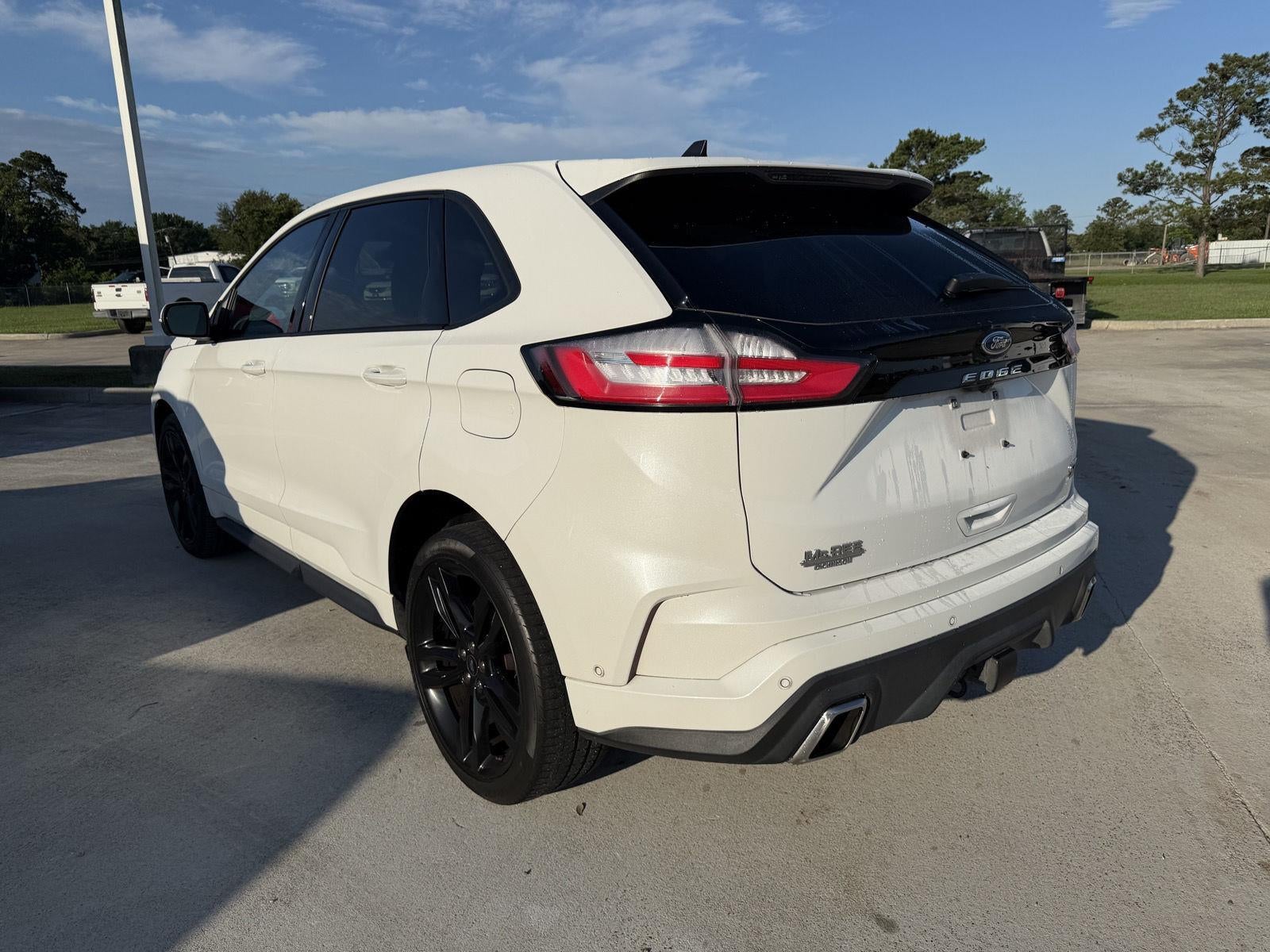2022 Ford Edge ST