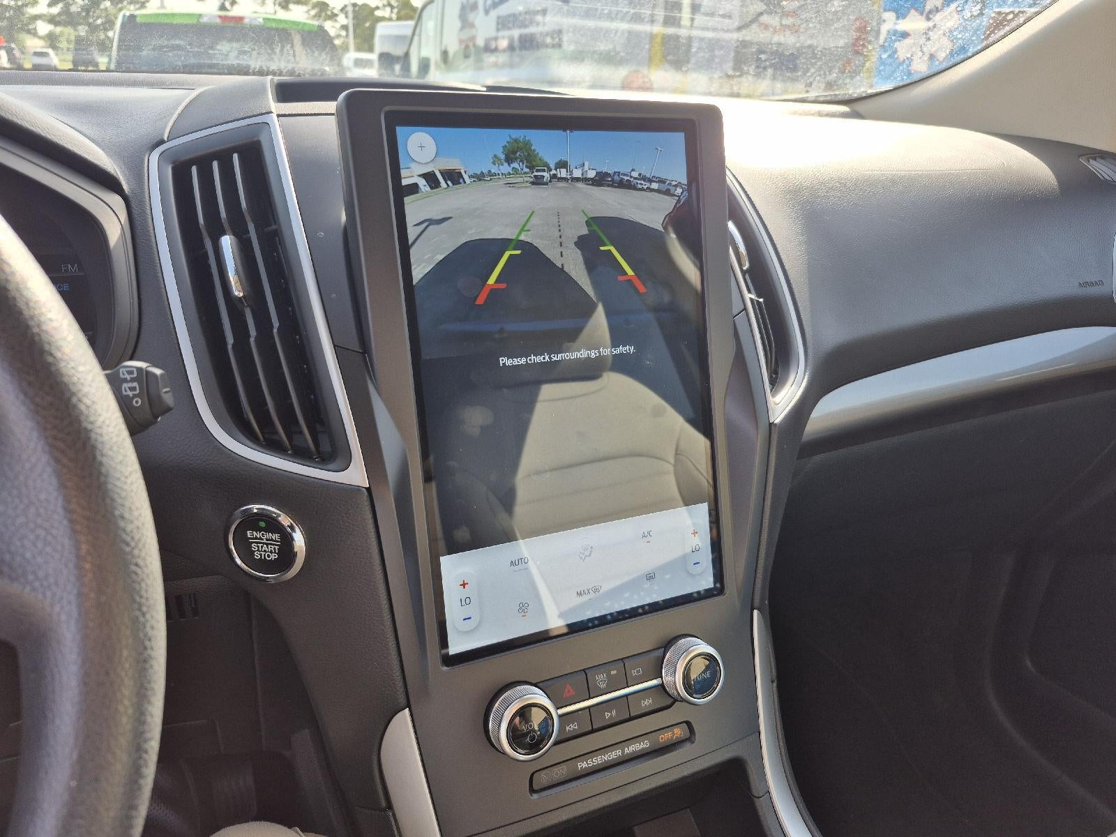 2024 Ford Edge SE