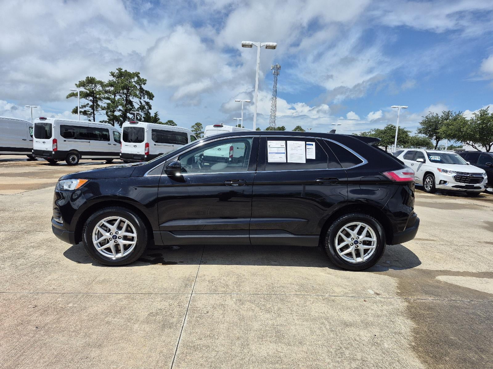 2022 Ford Edge SEL