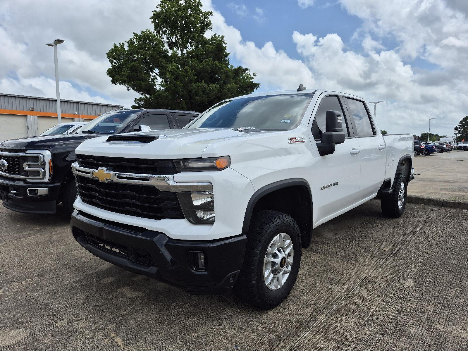 2024 Chevrolet Silverado 2500HD LT