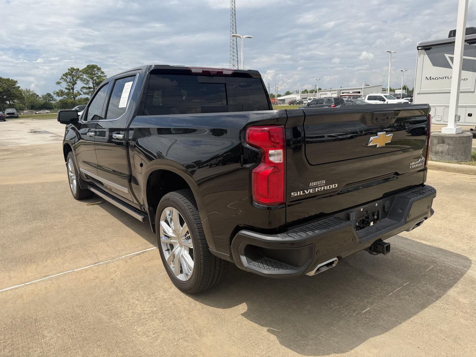 2025 Chevrolet Silverado 1500 High Country
