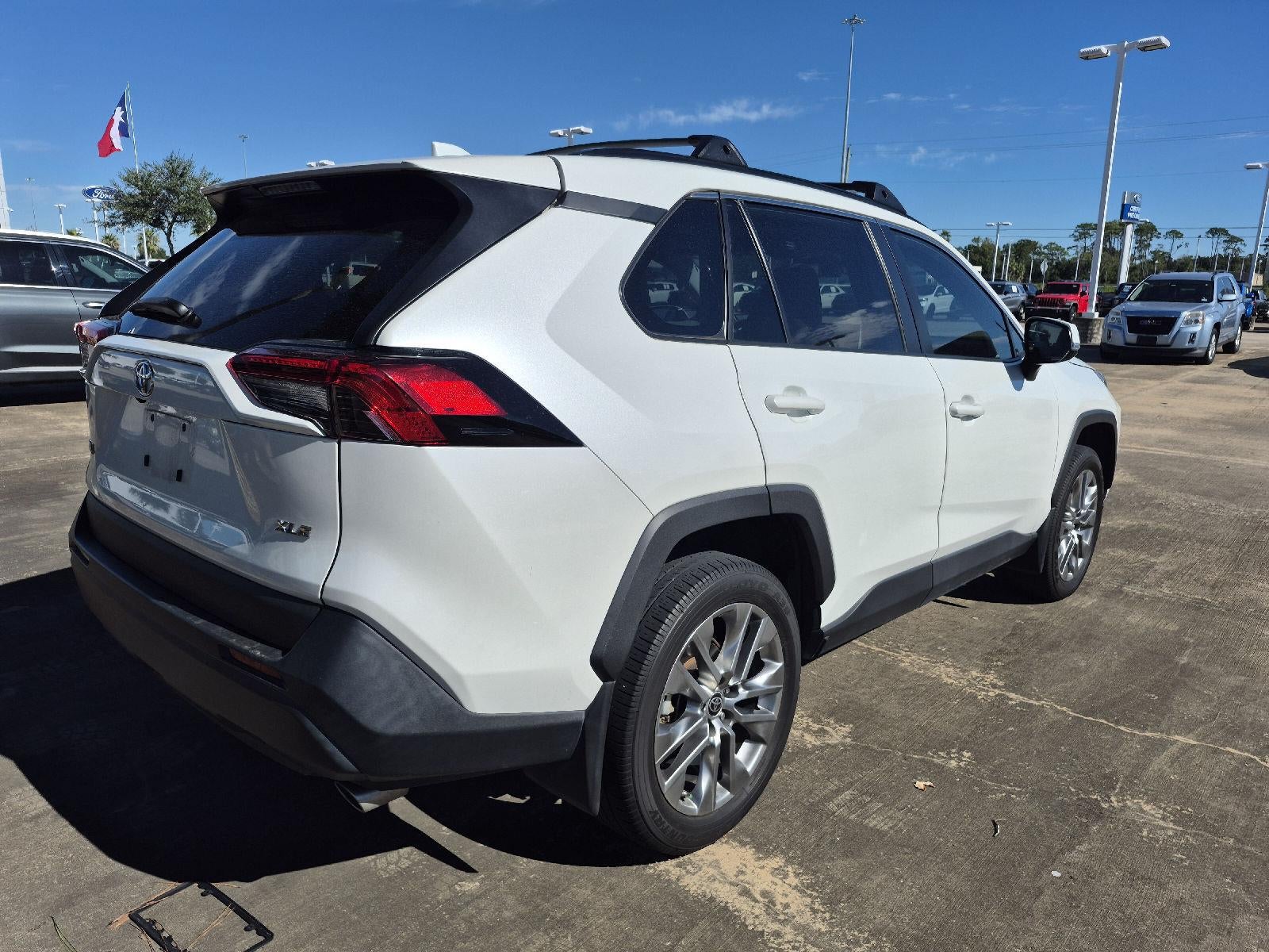2024 Toyota RAV4 XLE Premium