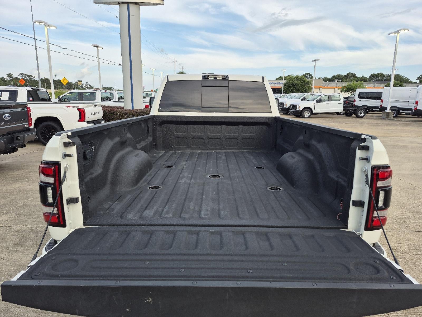 2024 RAM 3500 Laramie