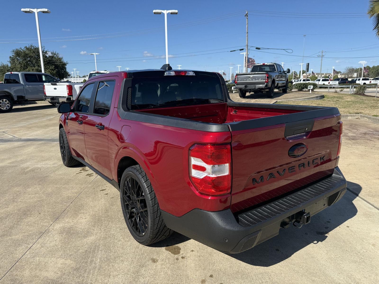 2025 Ford CUSTOM LOWERED Maverick XLT