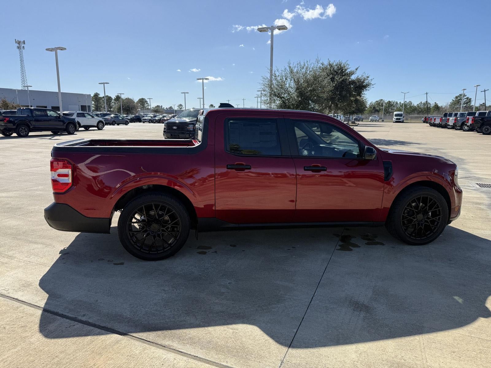 2025 Ford CUSTOM LOWERED Maverick XLT