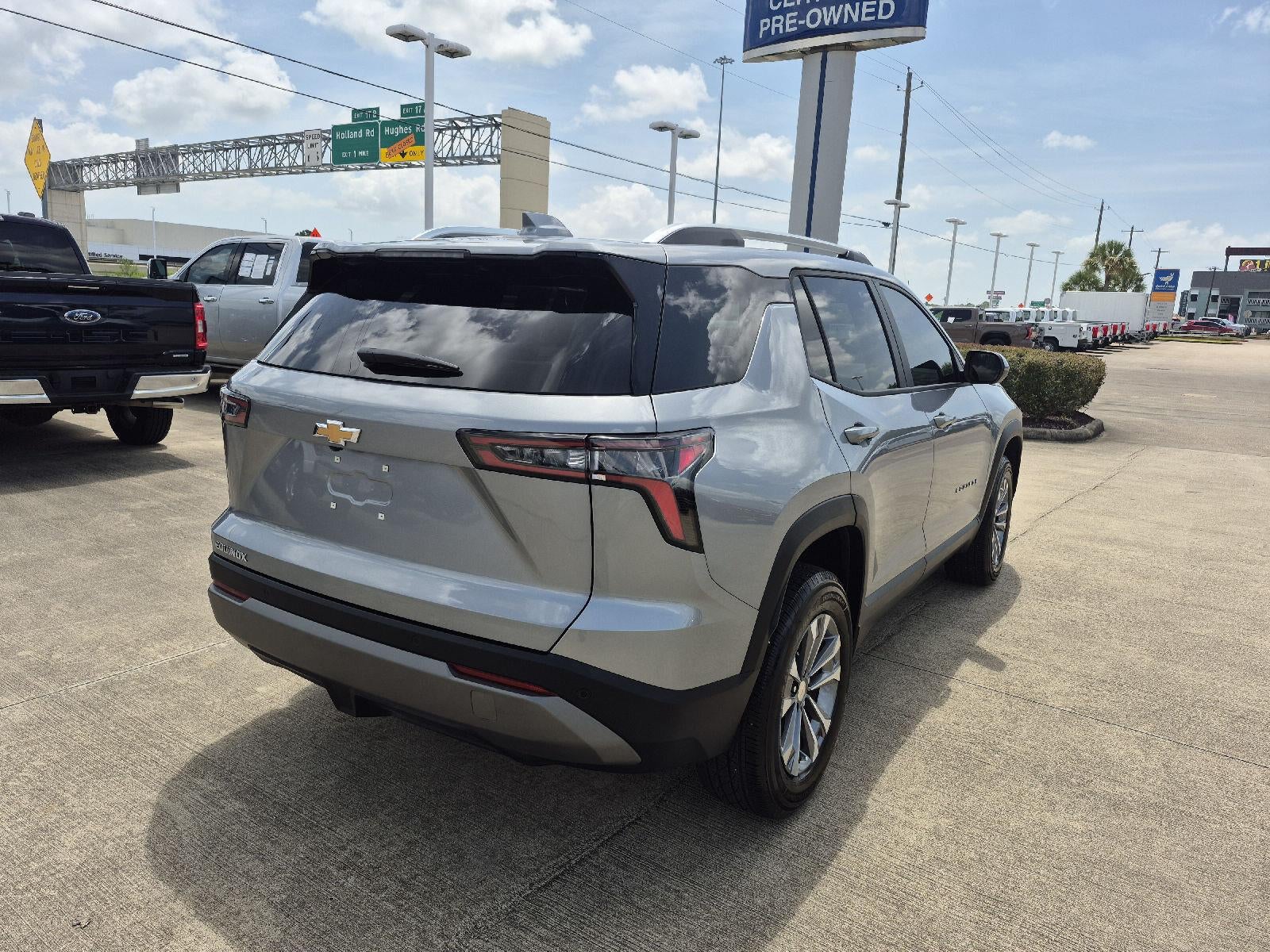 2025 Chevrolet Equinox FWD LT