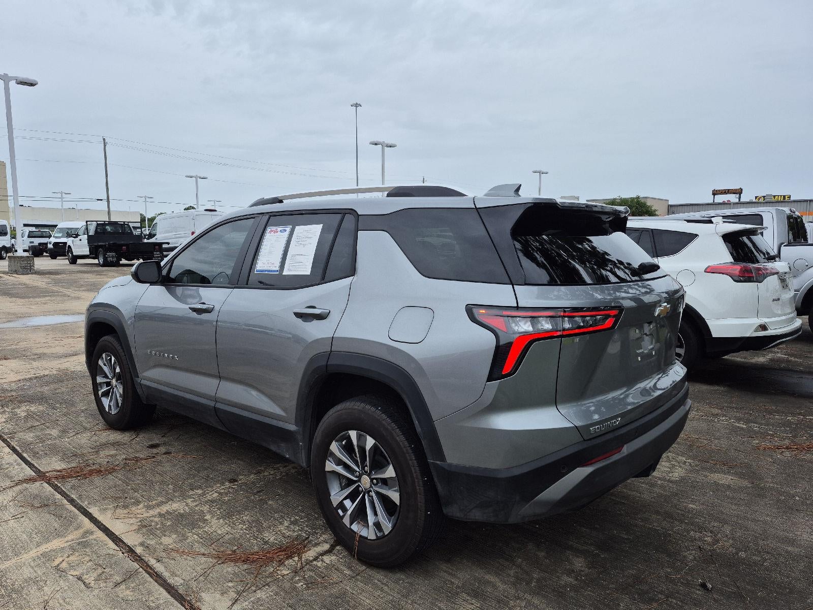 2025 Chevrolet Equinox FWD LT
