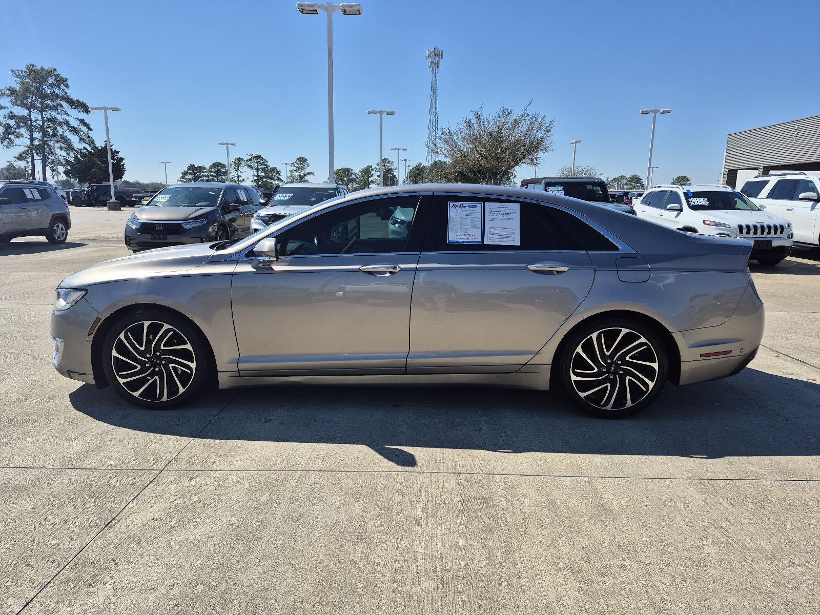 2020 Lincoln MKZ Reserve