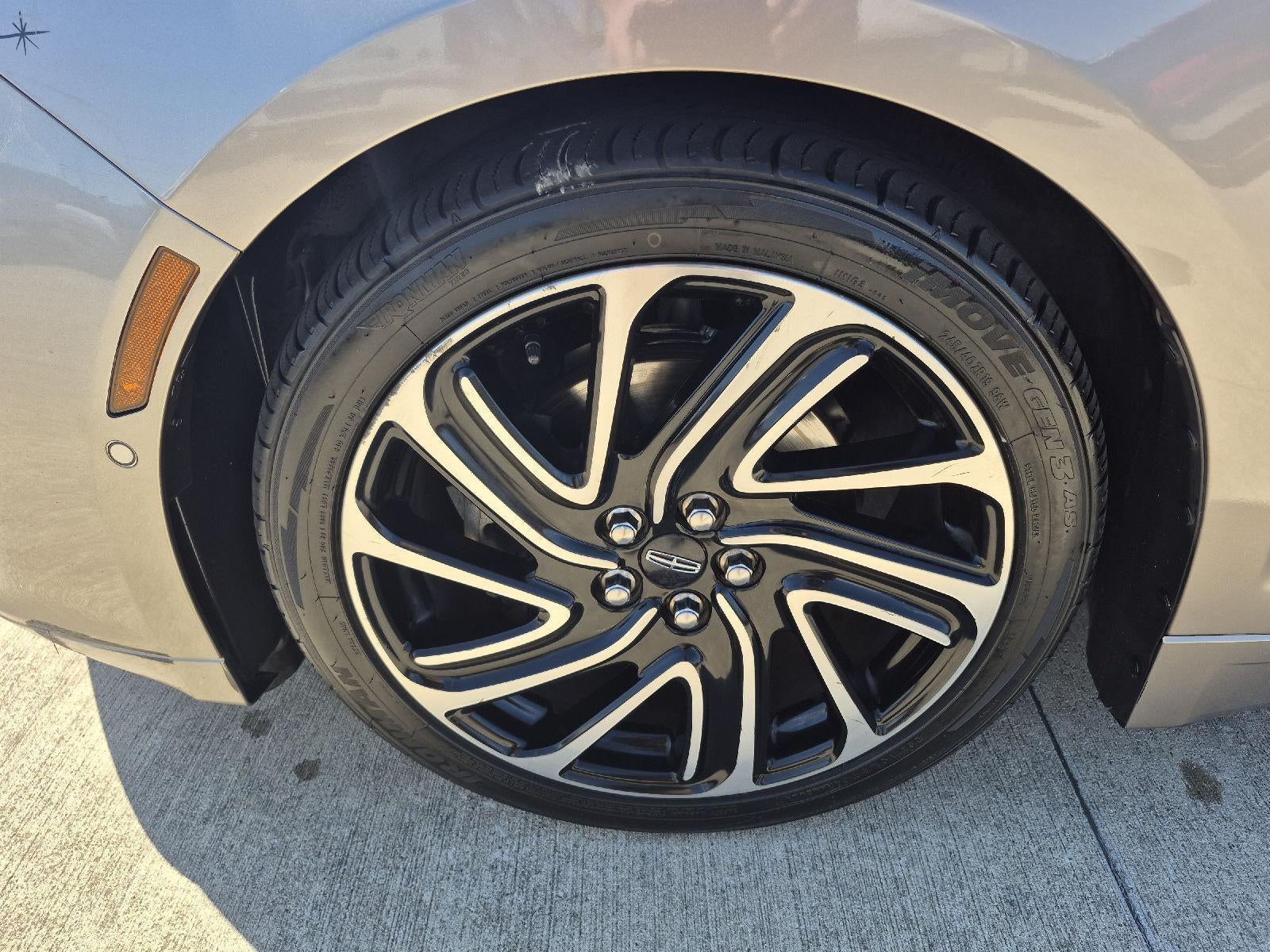 2020 Lincoln MKZ Reserve