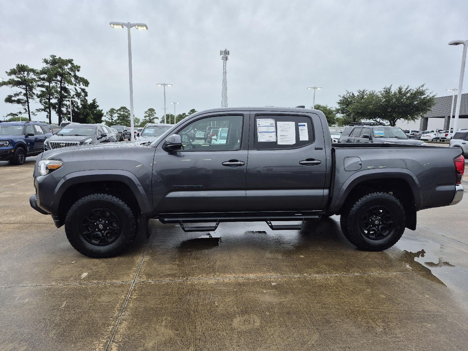 2022 Toyota Tacoma SR5 V6