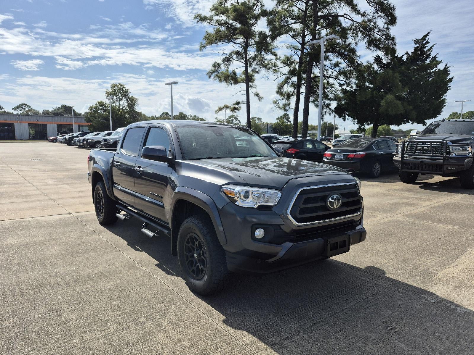 2022 Toyota Tacoma SR5 V6