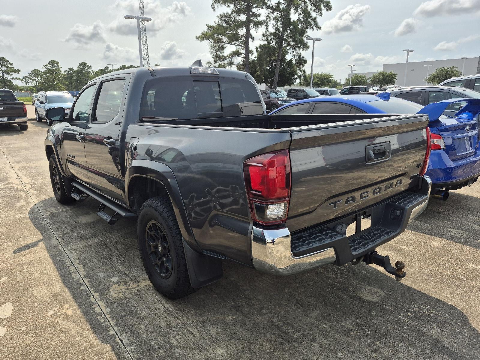 2022 Toyota Tacoma SR5 V6