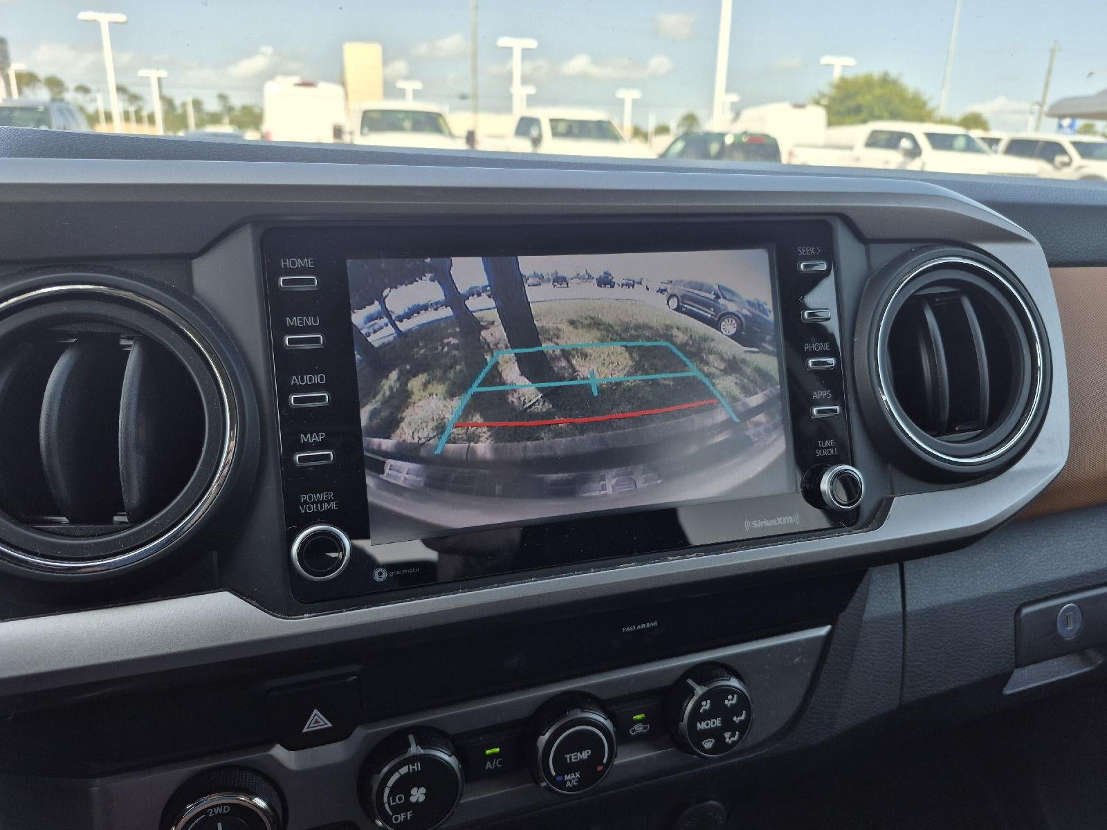 2020 Toyota Tacoma SR5 V6