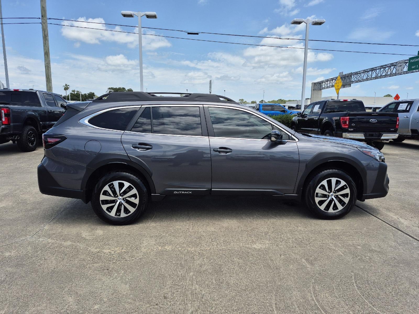 2024 Subaru Outback Premium