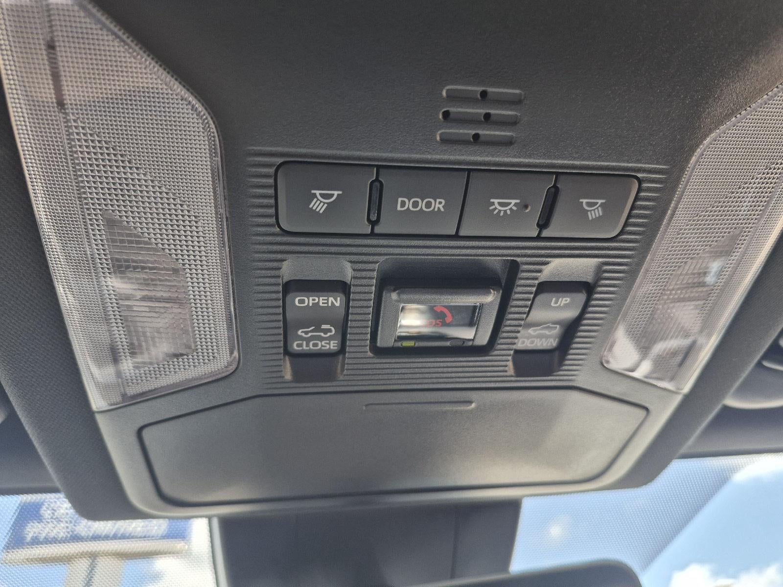 2025 Toyota RAV4 Hybrid XSE