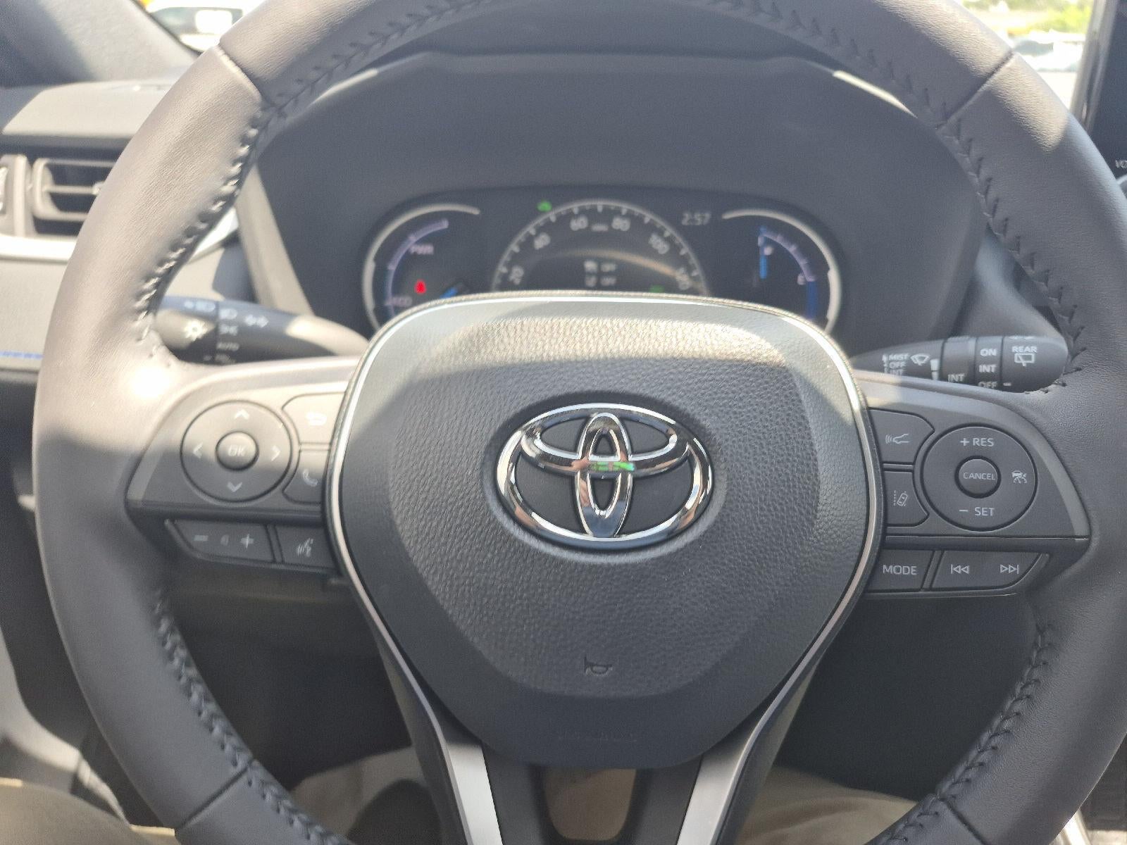 2025 Toyota RAV4 Hybrid XSE