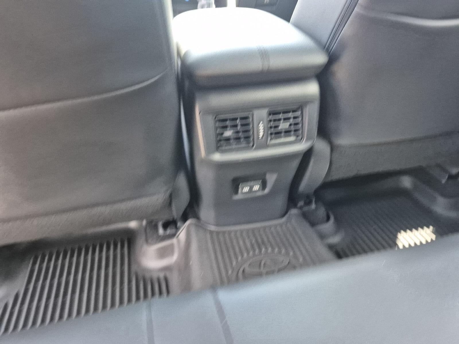 2025 Toyota RAV4 Hybrid XSE