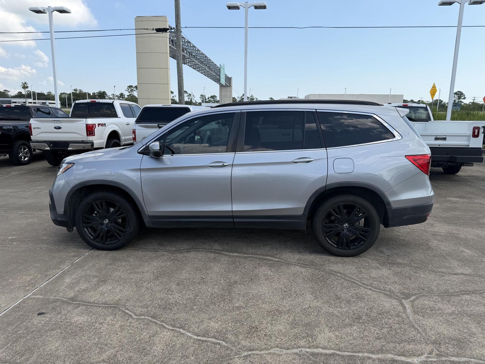 2022 Honda PILOT Base