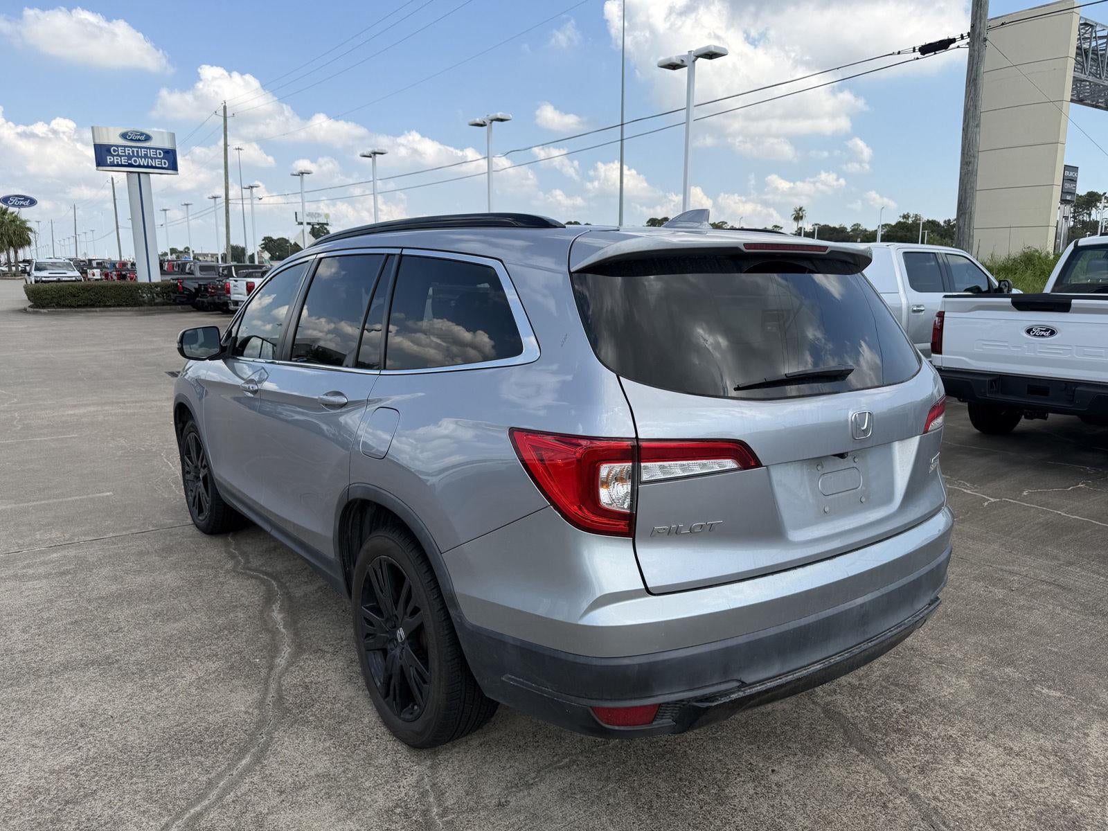 2022 Honda PILOT Base