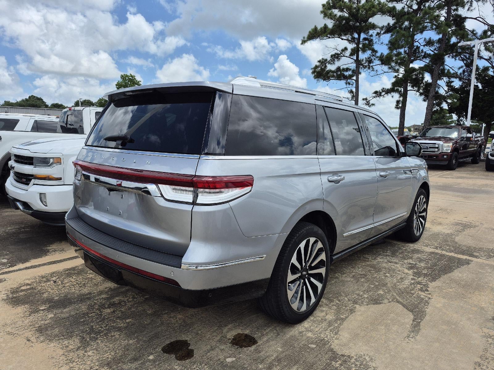 2023 Lincoln Navigator Reserve