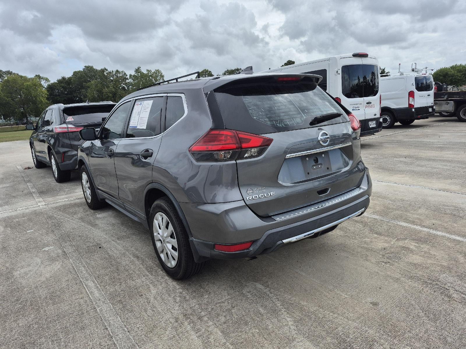 2017 Nissan Rogue S
