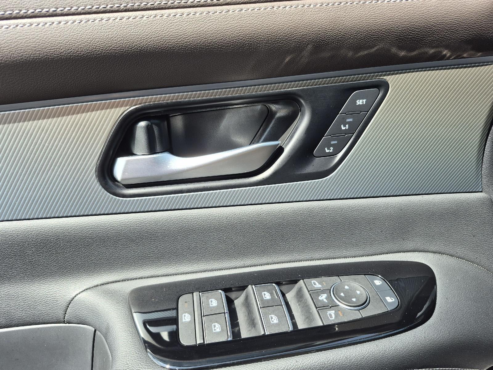 2025 Nissan Murano Platinum