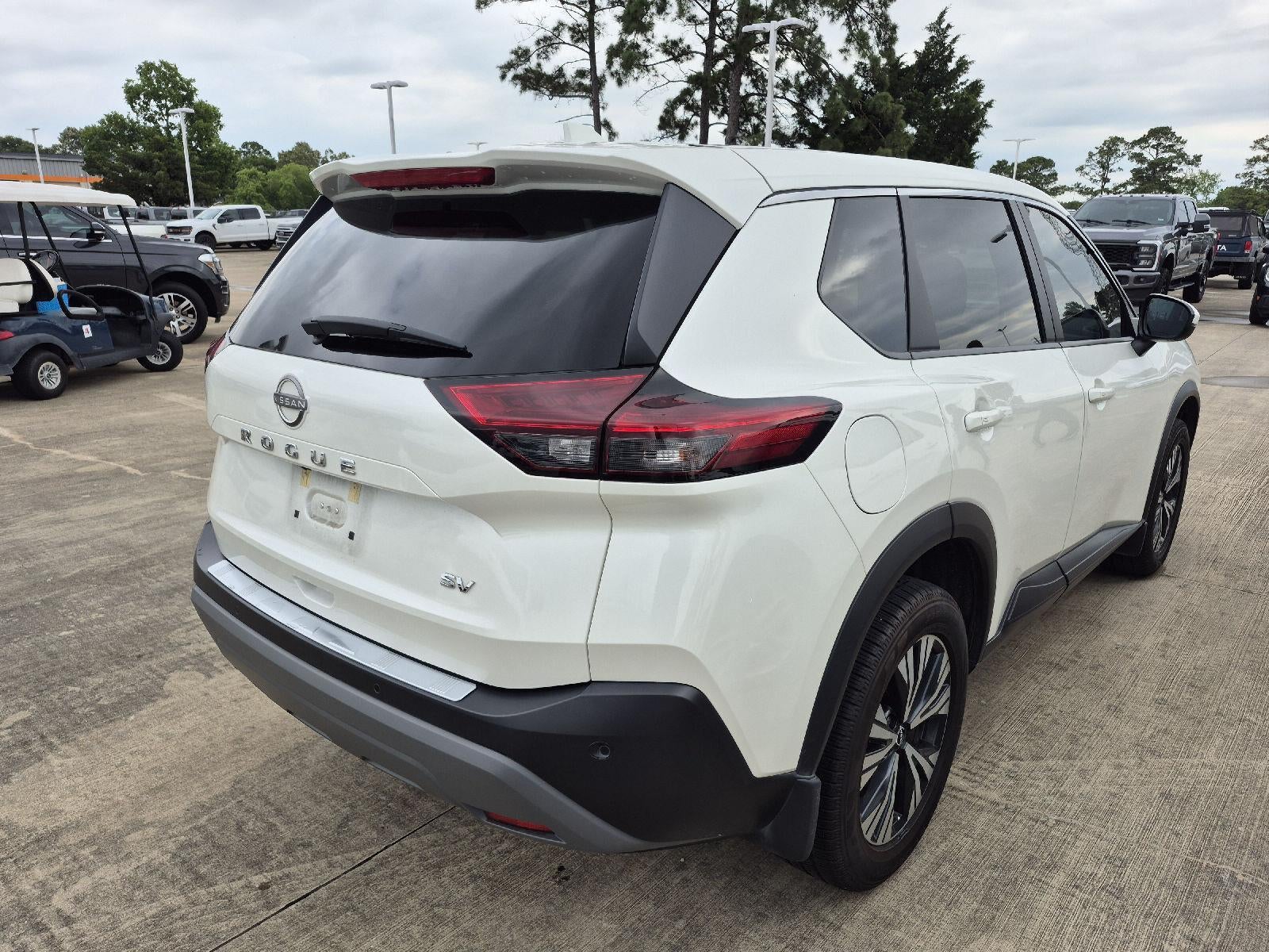 2022 Nissan Rogue SV