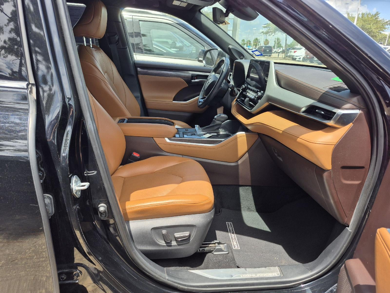 2021 Toyota Highlander Platinum