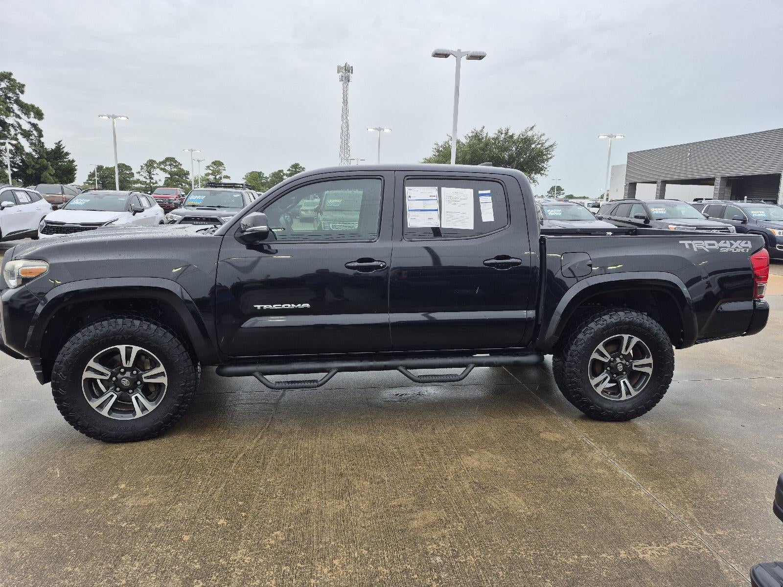 2017 Toyota Tacoma SR5