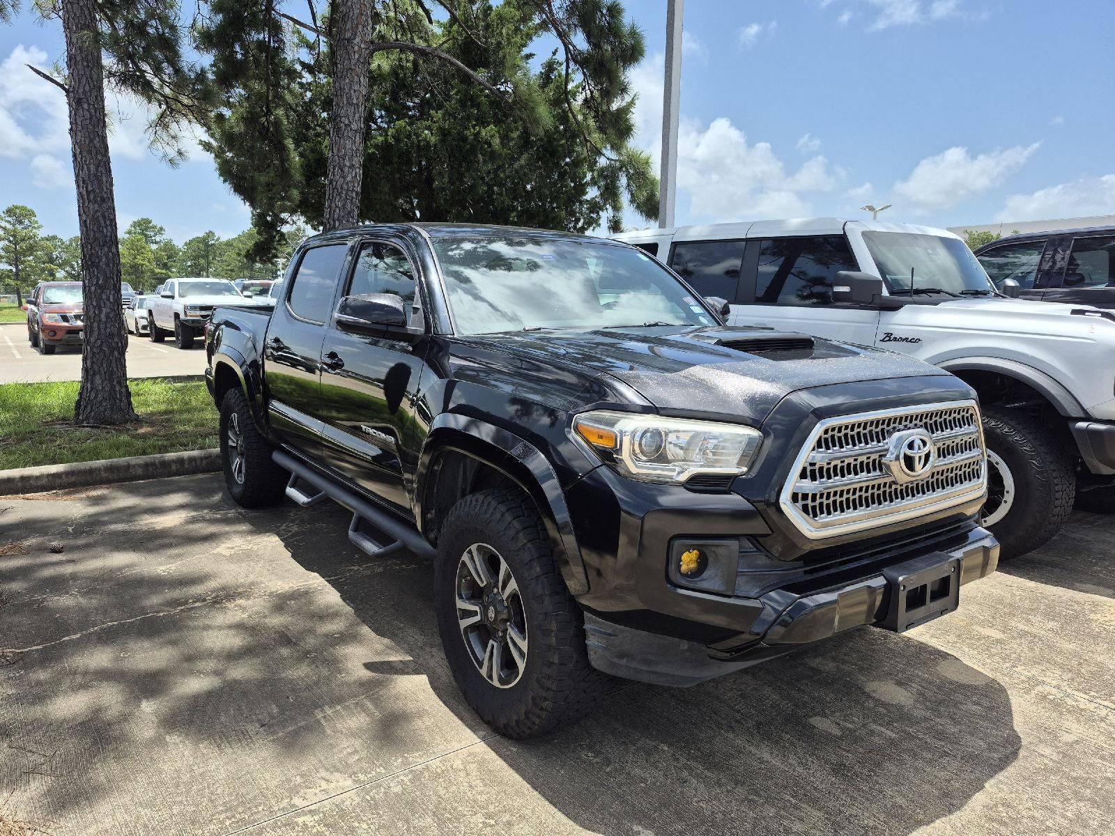 2017 Toyota Tacoma SR5