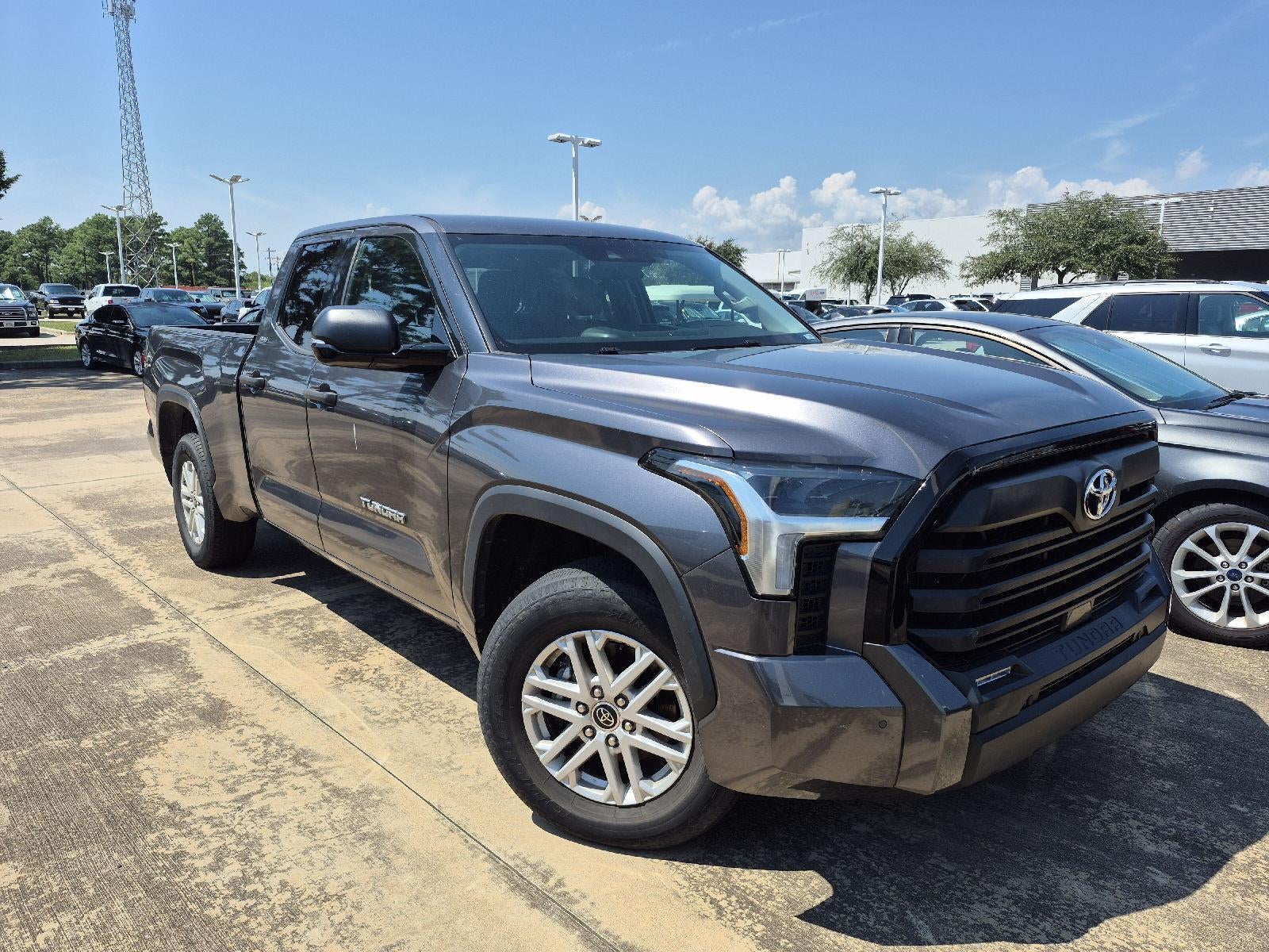 2022 Toyota Tundra SR5