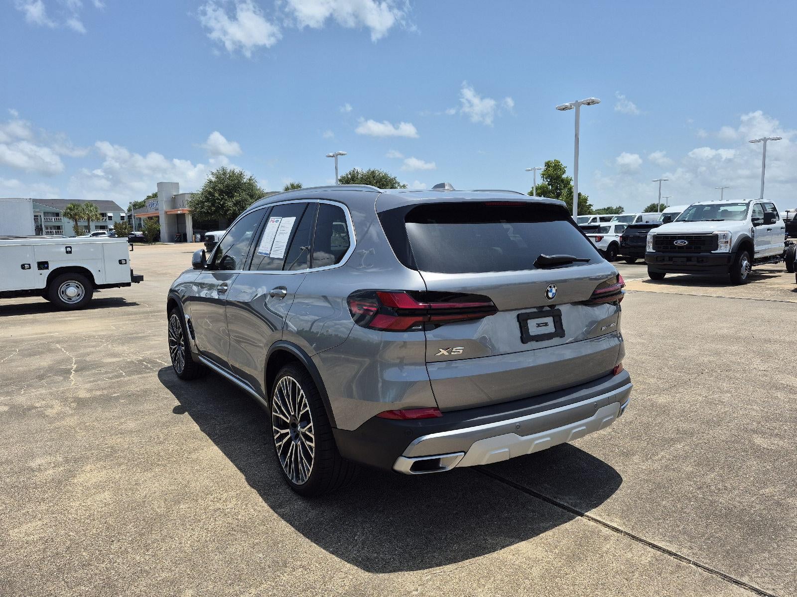 2025 BMW X5 sDrive40i