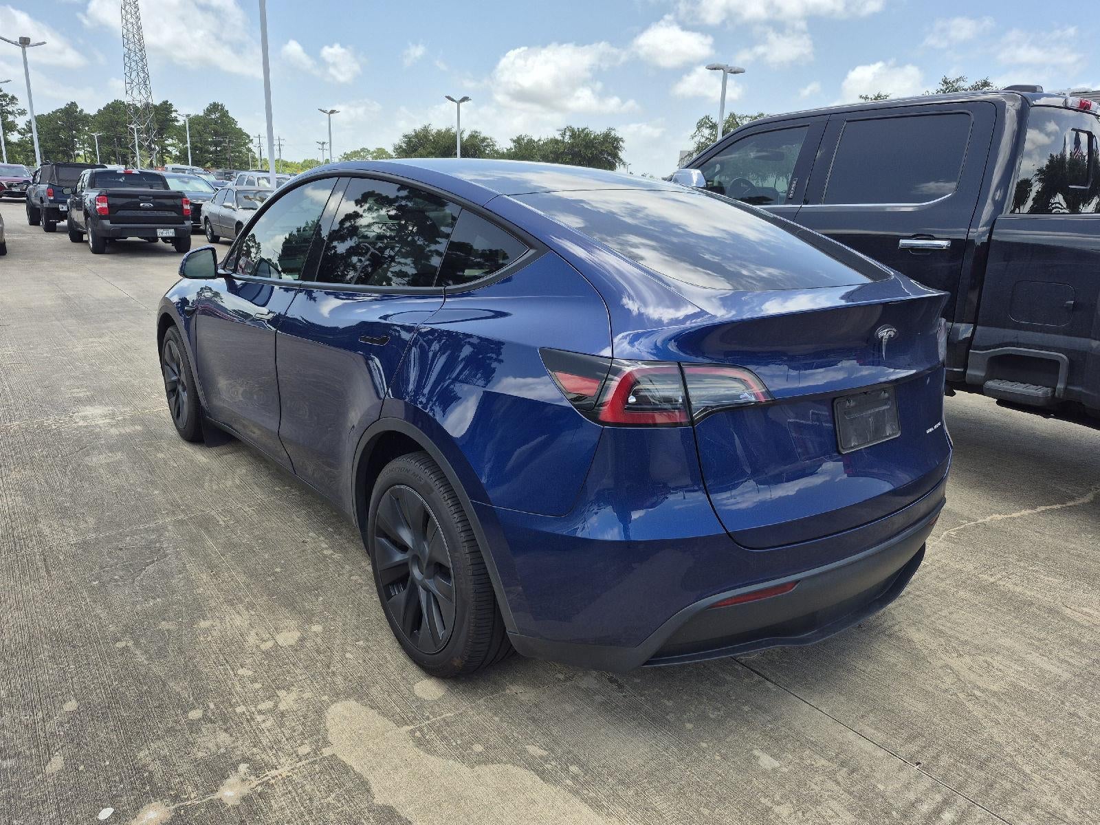 2025 Tesla Model Y Long Range