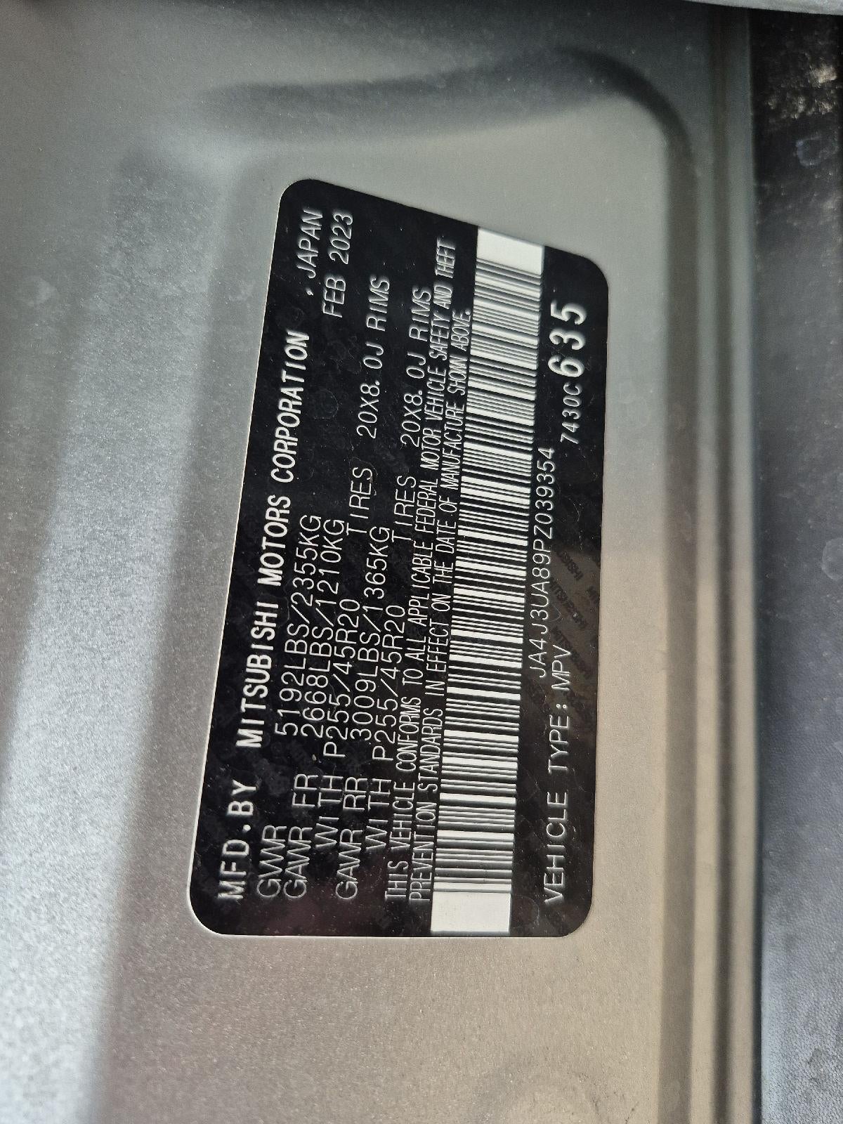 2023 Mitsubishi Outlander SE