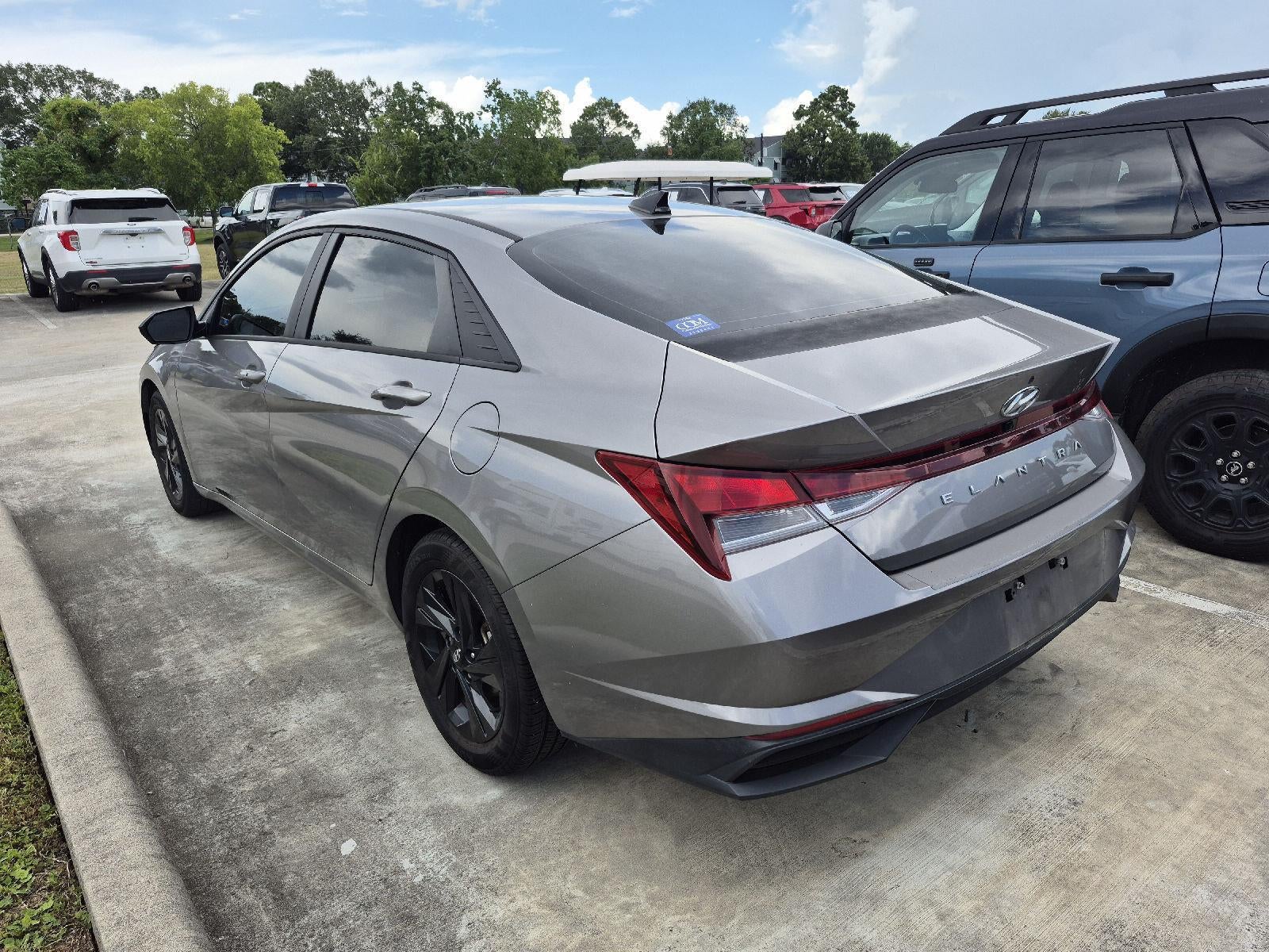 2022 Hyundai Elantra SEL